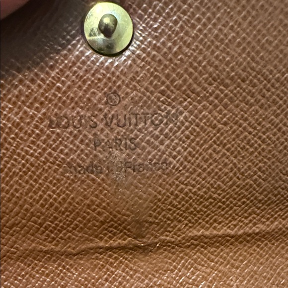 Louis Vuitton Classic Brown Monogram Wallet - Picture 3 of 3